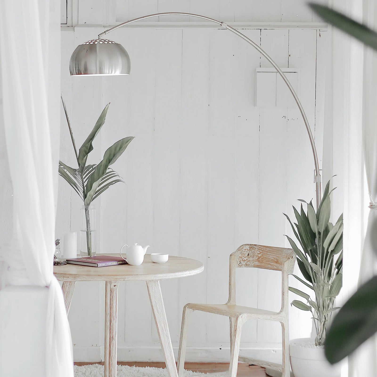 white-cotton-curtains-hanging-in-a-stylish-and-modern-interior